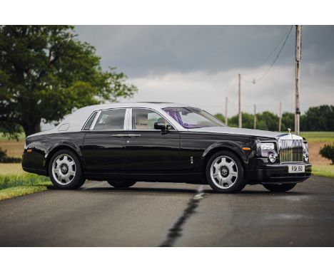 Beautifully presented in a classic colour scheme and just 13,601 miles from new.UK-supplied, right-hand drive Phantom VII ind