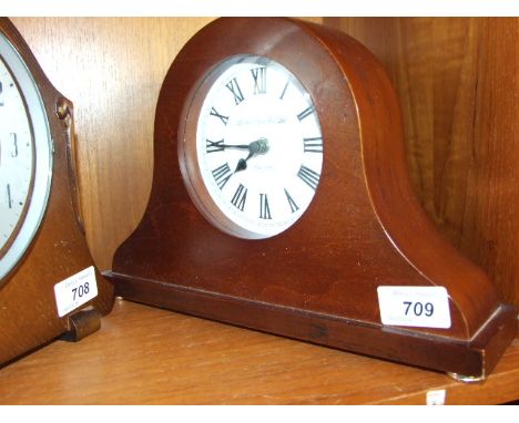 'LONDON CLOCK CO LTD' MANTLE CLOCK 