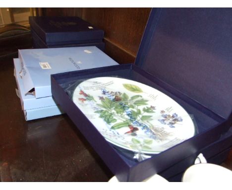 6 BOXED ROYAL WORCESTER PLATES AND 3 BOXED WEDGWOOD PLATES