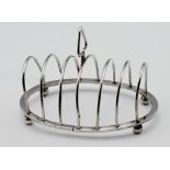 A modern Mappin and Webb silver six division toast rack approx 3.42ounces.