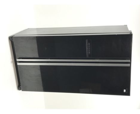 Daewoo FRAX22B3B American style fridge freezer, W92cm, H178cm, D69cm (This item is PAT tested - 5 day warranty from date of s