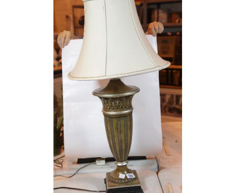 Large wooden base table lamp with shade. This lot is not available for in-house P&P, please contact the office for more infor