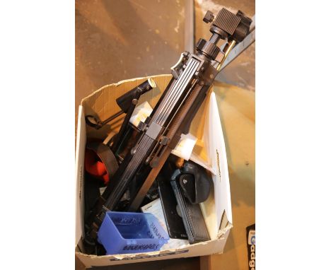 Box of mixed camera items and a tripod. P&amp;P Group 3 (£25+VAT for the first lot and £5+VAT for subsequent lots) 