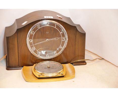 Oak cased Smiths Sectric mantle clock and a barometer. P&P Group 2 (£18+VAT for the first lot and £2+VAT for subsequent lots)