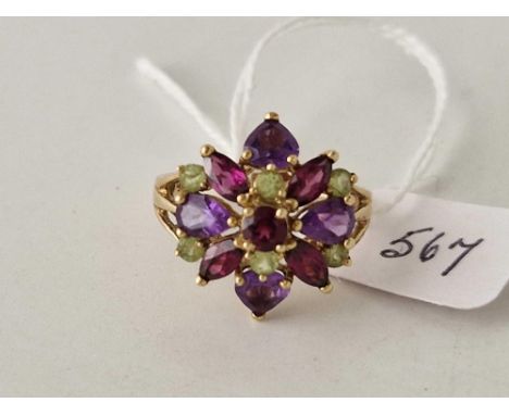 A pretty peridot garnet and amethyst cluster ring 9ct size N 4 gms