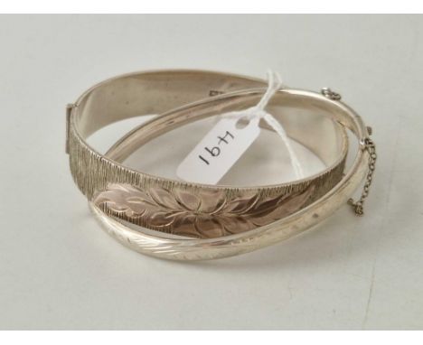 Two silver bangles 35 gms