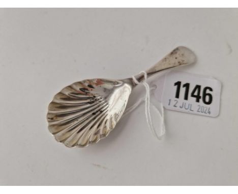 A caddy spoon plain OE pattern with shell bowl, Birmingham 1928