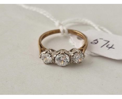 A three clear CZ ring 9ct size K 2.2 gms