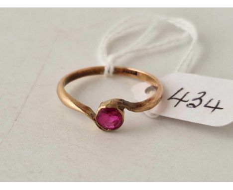 A pink sapphire ring 9ct size Q 1.6 gms