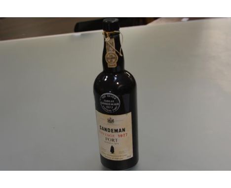 Sandeman Vintage Port 1977, Silver Jubilee stencil, bottled 1979, 75cl