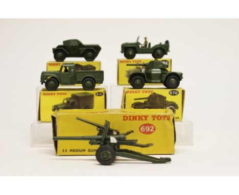 Dinky: A Dinky Toys No.692 5.5 Medium Gun within original box (box missing one end flap), A Dinky No.641 Army 1-Ton Cargo Tru