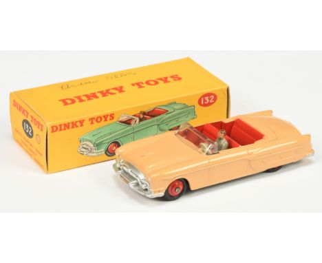 Dinky Toys 132 Packard Tourer - Light Tan body, red interior and rigid hubs, silver trim and figure driver - Excellent lovely