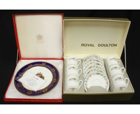 A Royal Doulton 'Pastorale' pattern coffee set of six cups and saucers, in original fitted box, together with a boxed Spode l