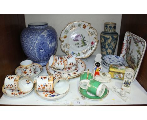 SECTION 13.  Various ceramics including early 19th century Wedgewood 'Japan' coffee cans and saucers and a porcelain box and 