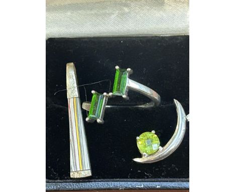 Silver ring & 2 silver pendants 