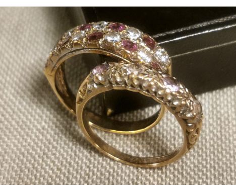 Pair of 9ct Gold Ruby &amp; Ameythst Rings - size O &amp; L