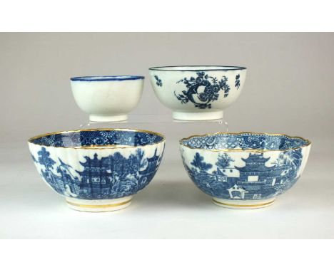 A group of Caughley porcelain slop basins and bowlscirca 1780-90comprising a 'Temple' pattern fluted bowl, unmarked, 15cm dia