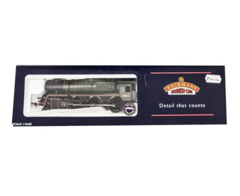 Bachmann 00 Gauge class 5MT  Steam Locomotives, 32-504 BR green 73014  with BR1 Tender and 32-507 BR black weathered 73050 wi