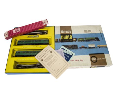 Hornby-Dublo 00 Gauge 2-Rail 2050 Southern Electric Train Set, comprising 2-car EMU and circle of track, Instructions, Guaran