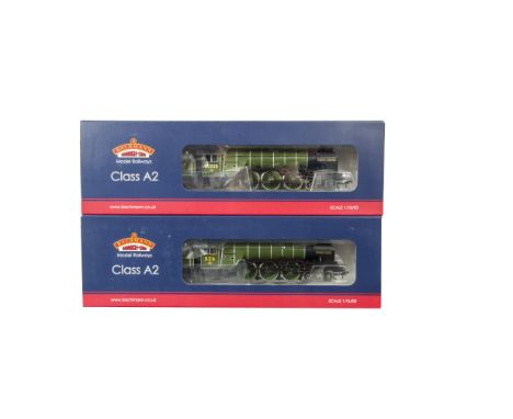 Bachmann Branchline Locomotives and Tenders, a boxed duo of Class A2 Locomotives comprising, 31-527, 60528  'Tudor Minstrel' 