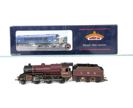 Bachmann 00 Gauge Steam and Diesel Locomotives, 32-651 BR blue Class 44  44008 'Penyghent' Diesel Locomotive and 32-175 LMS c