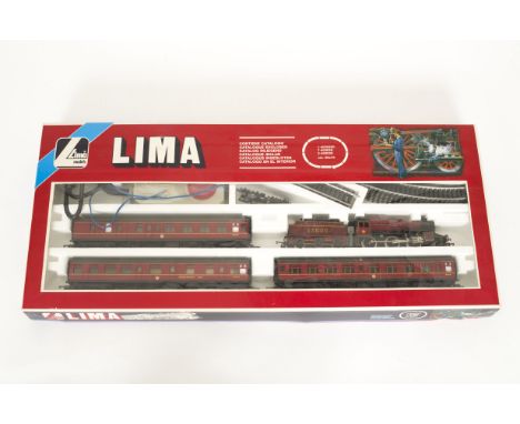 Lima 00 Gauge 104400Z 6 BR/LMS Passenger Train Set, comprising maroon 2-6-0  13000 Locomotive and Tender, three BR maroon coa