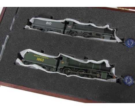 Bachmann Limited Edition Locomotives and Tenders,  two cased as one with certificate, 32-150 -LN Kader 50th anniversary set c
