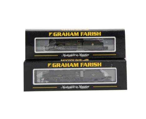 Graham Farish By Bachmann N Gauge Locomotives and Tenders, a duo of BR models in green livery, comprising No 372025, Castle C