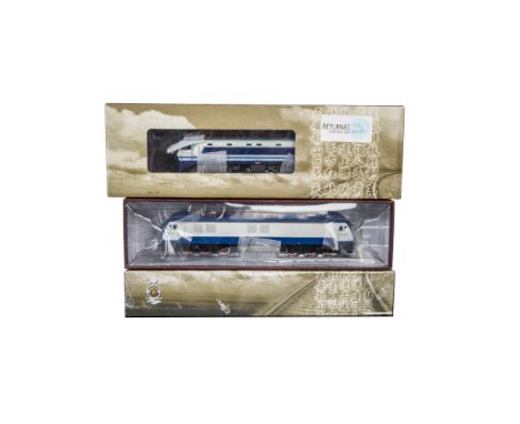 Bachmann China HO Gauge Locomotives, a boxed duo of Electric Locomotives comprising, CE00308, SS9G Shaoshan Type Co-Co in blu