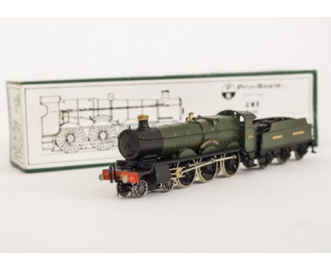 Pro-Scale 00 Gauge Kitbuilt GWR green 'Saint' Class Locomotive and Tender, 2938 'Corsham Court', built and painted to a good 