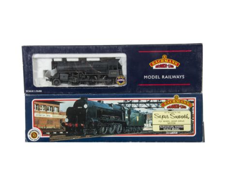 Bachmann Locomotives and Tenders, a boxed trio comprising, 31-405,  Lord Nelson 30852 'Sir Water Raleigh' in BR green, 32-179
