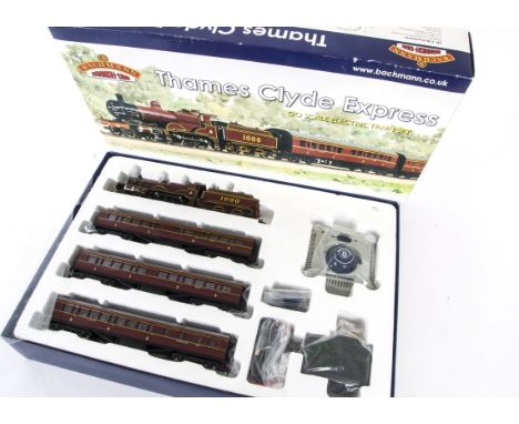 Bachmann Branchline Thames Clyde Express,  a boxed 30-170, ready to run set with track and controller, including Midland Comp