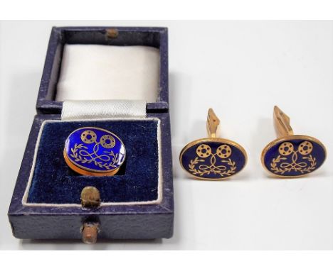 9ct hallmarked gold and blue enamel button together with a pair of matching silver gilt cufflinks, weight of gold button 3.6g