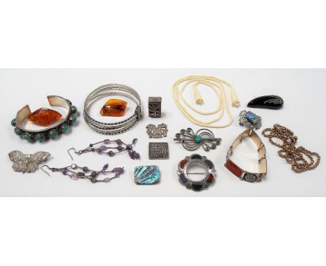 Bag of costume jewellery, mostly silver or white metal, including a Scandinavian enamel bracelet and a Scottish stone set cir