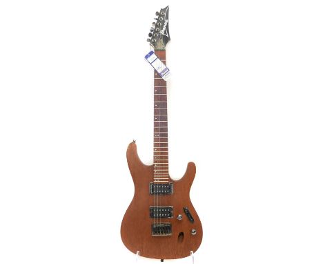 Ibanez "S521 1P-04" Electric Guitar With thin edge natural finish Sapele body, serial number I 200205590, with hard case.The 