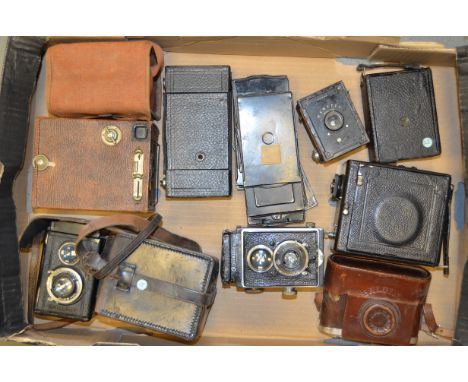 A Tray of various cameras, models include, Ihagee folding box camera, film plates (10),   folding Klito junior,  No2 folding 