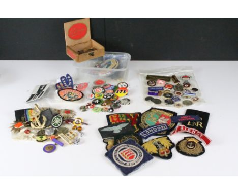 A collection of mixed button, enamel and cloth badges to include music, military, association and club examples. 