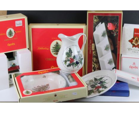 Large collection of Spode Christmas Tree pattern ceramics, mostly boxed including serving dishes, plates, bowls, h'ordourves,