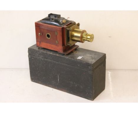 Late 19th century W.F. Archer of Liverpool mahogany &amp; brass magic lantern projector, housed within a wooden case 