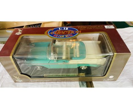 *****RE-OFFER £20 - £30*******&nbsp;
A 1:18 Scale Road Legends Chevrolet Bel Air 1956 Boxed - WIth an assortment of further d