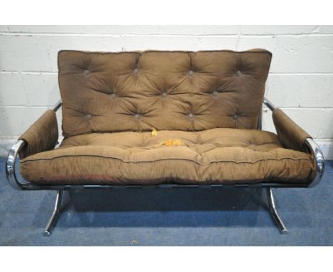 A MID CENTURY TUBULAR CHROME TWO SEATER SOFA, length 127cm (condition report: the does not comply with the Furniture and Furn