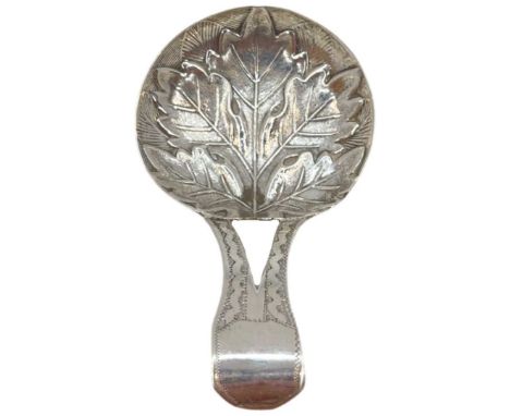 Georgian Naturalistic Silver Caddy Spoon. 8 g. Birmingham 1816, John Lawrence. Bowl decoration of oak leaves. Prick decoratio
