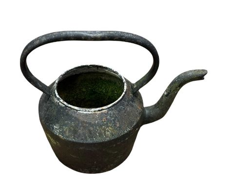 Vintage cast iron kettleQty: 1