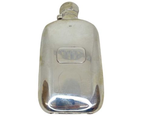 Silver Hip Flask. 128 g. Sheffield 1897, James Dixon &amp; Sons. Of plain form with vacant cartouche. Twist lock mechanism14 