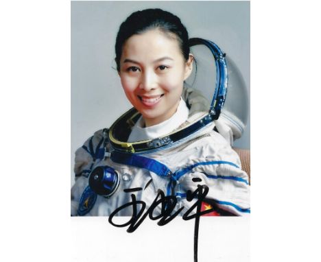 Taikonaut, Wang Yaping signed 6x4 photograph. Yaping is Famous for being the second Female Chinese Taikonaut on Shenzhou 10. 