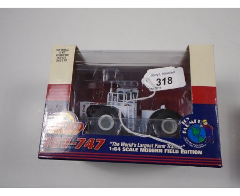 ERTL TOY FARMER SIGNATURE EDITION BIG BUD 16V-747 THE WORLDS LARGEST FARM TRACTOR 1:64 BOXED