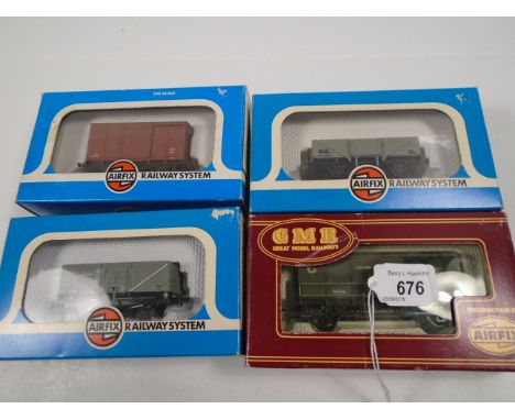 4 AIRFIX OO SCALE WAGONS ALL BOXED