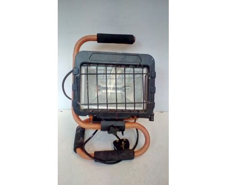Workman's 240 volt lamp 