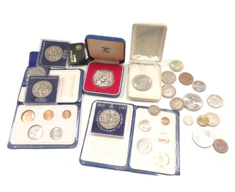 Various collectors coins, comprising Christmas first decimal coin pack, a George V half crown dated 1911, fifty pence pieces,