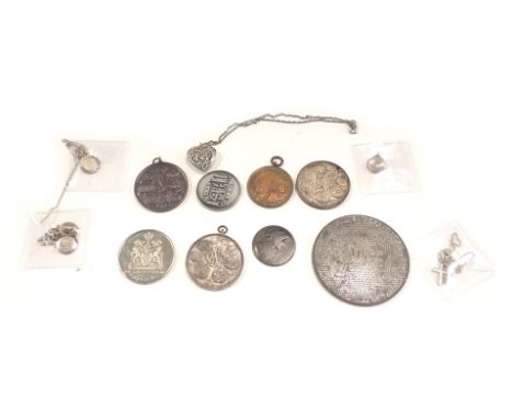 Medallions and jewellery, comprising an Eccleshare Court Queen's Diamond Jubilee medal, a Newcombes Steam Engine Perkins Stea